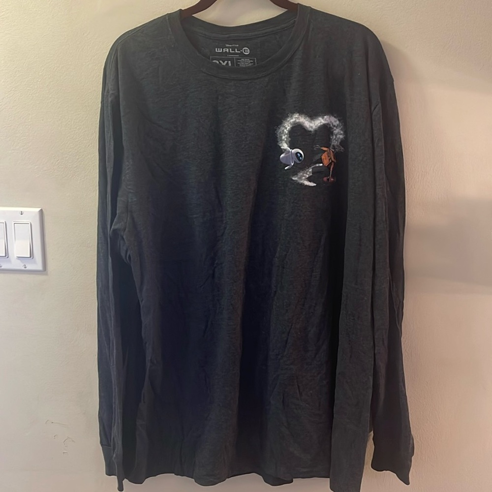 Lootcrate exclusive Pixar Disney Wall-e Shirt XXL